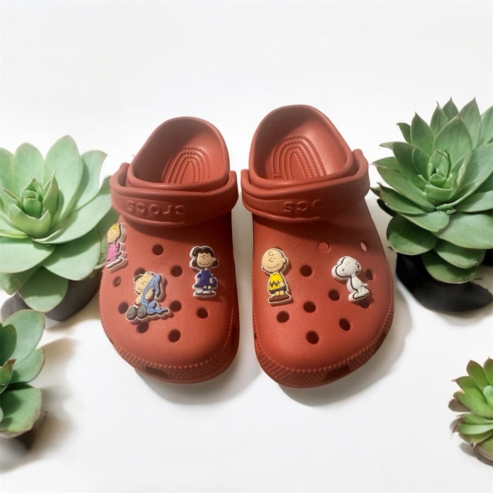 CROCS women / kids Cartoon Red Sandals